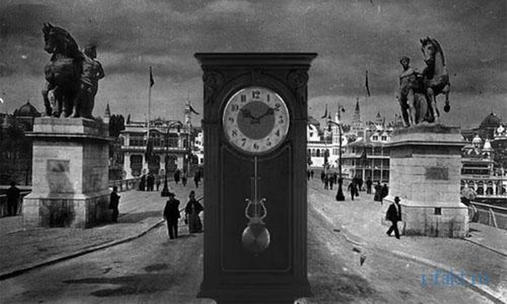 Одновременно остановились часы. 1902 Год Париж. Городские часы Париж. Часы о, Париж!. Парижский сбой.
