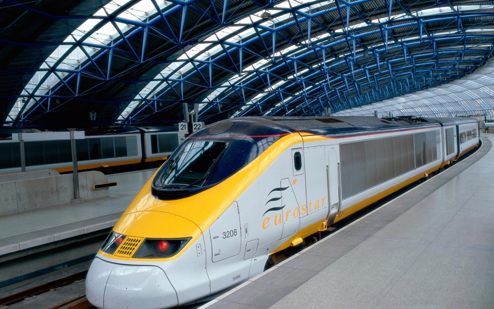 Современные железные дороги. Скоростной поезд Евростар. Поезд Евростар Лондон. Скоростной поезд TGV Eurostar. Высокоскоростные поезда Eurostar.
